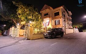Kim'S Homestay & Villa