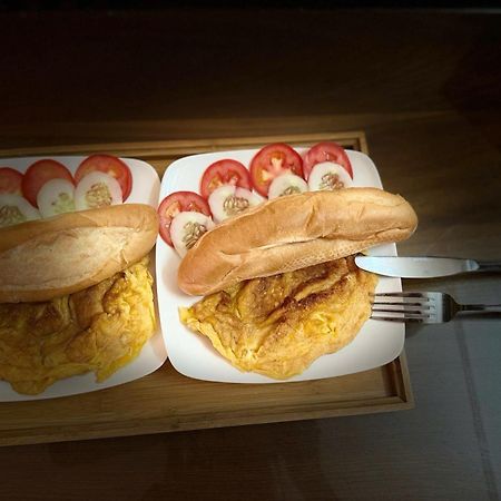 הלונג Kim'S Homestay & Villa מראה חיצוני תמונה